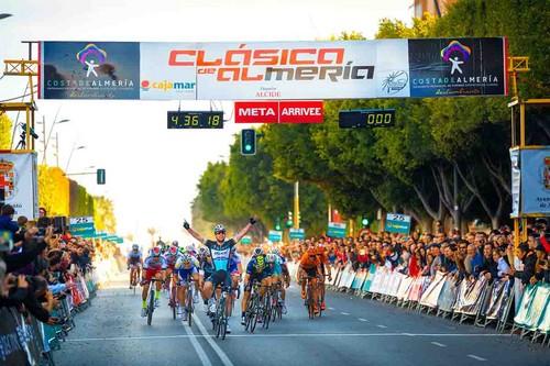 El Ejido se convertirá este domingo en uno de los principales escenarios por los que discurrirá la Clásica de Almería