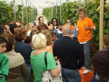 El programa ‘Aquí la Tierra’ vuelve a El Ejido para proyectar la innovación de la agricultura y el fenómeno del agroturismo