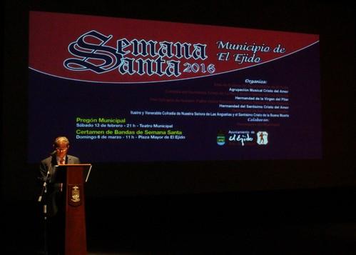 El balermero Francisco Gabriel Acién abre la Semana Santa con la lectura del 'IV Pregón Municipal' en un emotivo acto que reúne al mundo cofrade del municipio