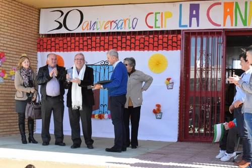 El CEIP La Canal, de Vícar, celebra su trigésimo aniversario coincidiendo con el comienzo de los actos del Día de Andalucia