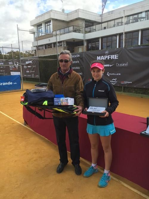 La tenista ejidense Silvia Vargas, campeona del Rafa Nadal Tour, por segundo año consecutivo