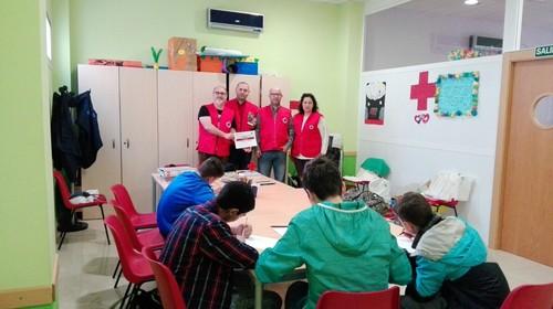 Cruz Roja El Ejido obtiene el premio autonómico 'José María Albacete' por su labor social de integración con jóvenes dentro del proyecto 'Aula de Convivencia Alternativa'