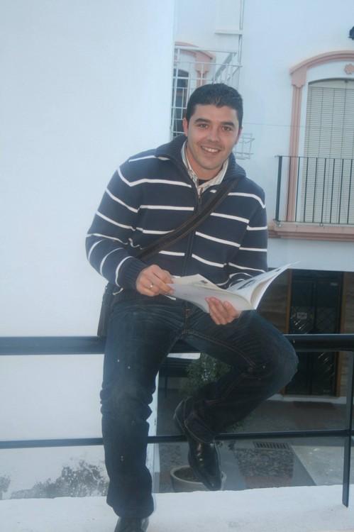 El portavoz del PP de Dalías afirma que “jamás he utilizado mi cargo para aprovechamiento personal”