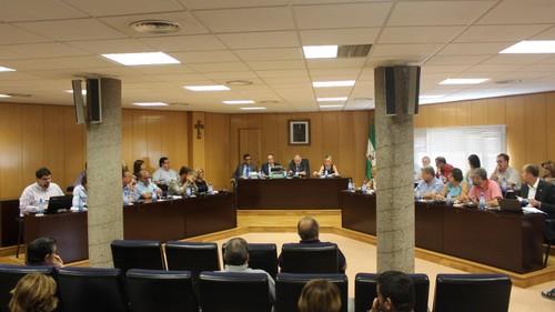 La oposición en Roquetas denuncia la supresión del pleno ordinario de marzo