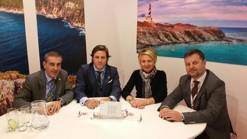 El consistorio de Roquetas de Mar califica de 'intensa' la promoción que realiza del municipio en la Feria de Turismo de Berlín