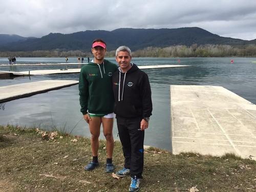 Marcelo García y Sergio Montero, del Club Tiempo Libre, concentrados con la Selección nacional de remo