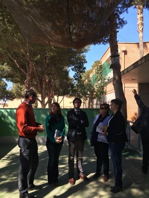 Los alumnos de Santa María del Águila acuden todos los días a cursar estudios a centros educativos que no cumplen con las condiciones mínimas de seguridad