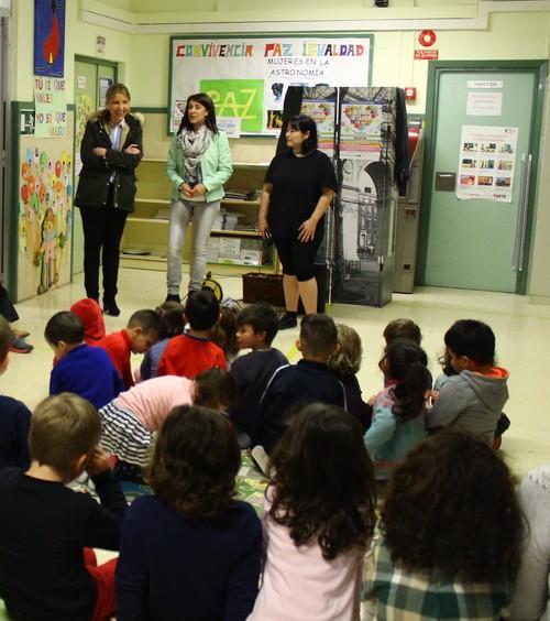El desayuno saludable 'El Ejido, Gourmet Quality' promueve el consumo de frutas y hortalizas entre cerca de 300 escolares del municipio