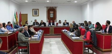 El Pleno del Ayuntamiento de Adra aprueba por unanimidad todas las iniciativas de Plataforma