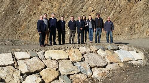 El alcalde y el subdelegado del Gobierno visitan las obras de emergencia de Carreteras del Estado