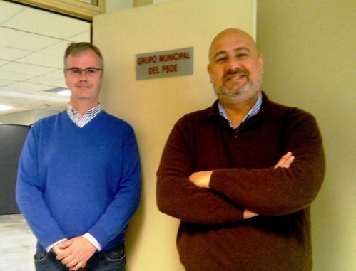 El PSOE de El Ejido denuncia el 'despilfarro de dinero público y la falta de previsión' en las obras de las calles San Isidro y Sierra Nevada