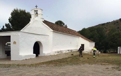 Trabajos de acondicionamiento en el Barranco Almerín con motivo de sus fiestas