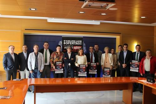 La Plaza Mayor acoge la II Feria del Motor de El Ejido con grandes ofertas