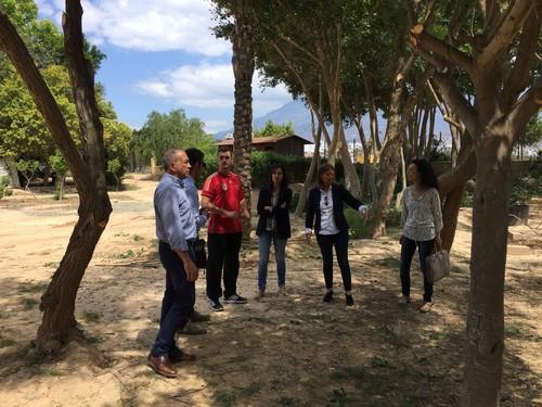 El Ejido contará muy pronto con un nuevo Parque Can que, con cerca de 3.000 metros cuadrados, multiplicará el espacio destinado al esparcimiento de estos animales