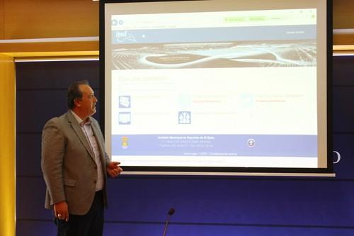 El Ayuntamiento estrena una nueva aplicación informática para gestionar la reserva de las pistas deportivas municipales vía online