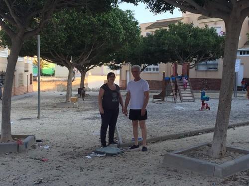 Los socialistas de Las Norias reclaman soluciones para la plaga de mosquitos que padece este núcleo ejidense