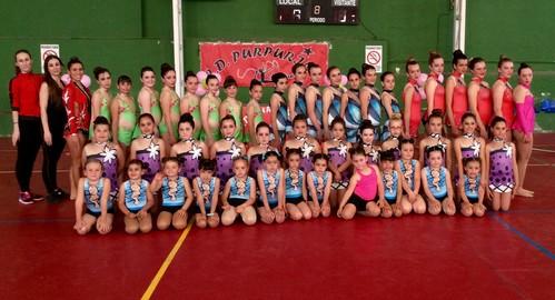 Exhibición de la Escuela Municipal Gimnasia Rítmica para clausurar la temporada