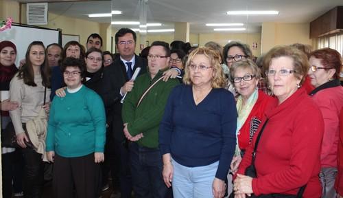 El gobierno local renueva el espacio en el Centro Asociativo Municipal a tres colectivos