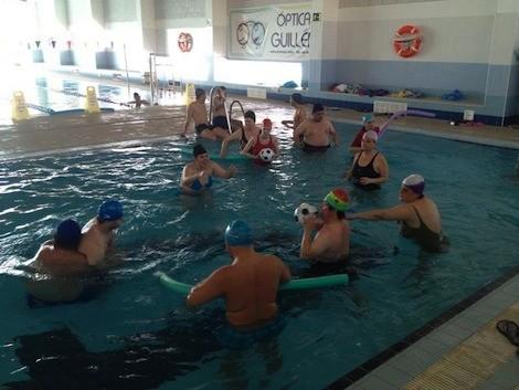 Carmen Belén López  reitera que “la Piscina Municipal no cierra” y afirma que el Ayuntamiento cumplirá con la legalidad