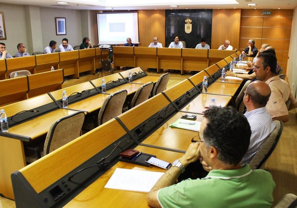 La Junta General de Frutilados del Poniente se marca el 2017 como horizonte para que la planta esté a pleno rendimiento