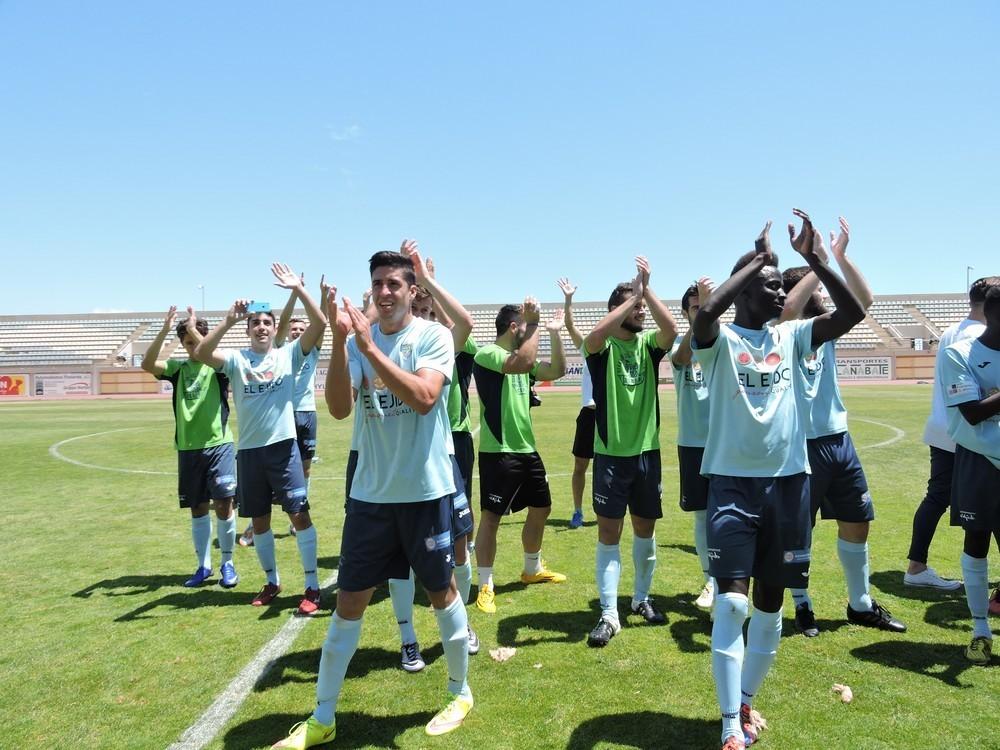 Alberto González se lleva a todo el vestuario para afrontar unidos la gran cita en Laredo