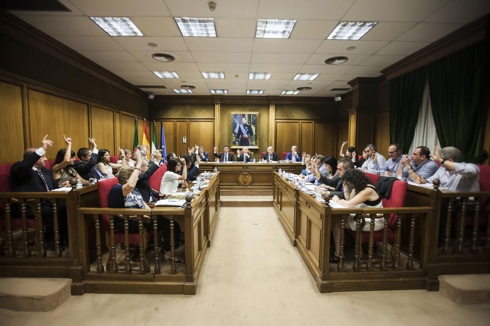 Diputación da luz verde a una subvención de un millón de euros para la obra de enlace de la A-7 con Aguadulce