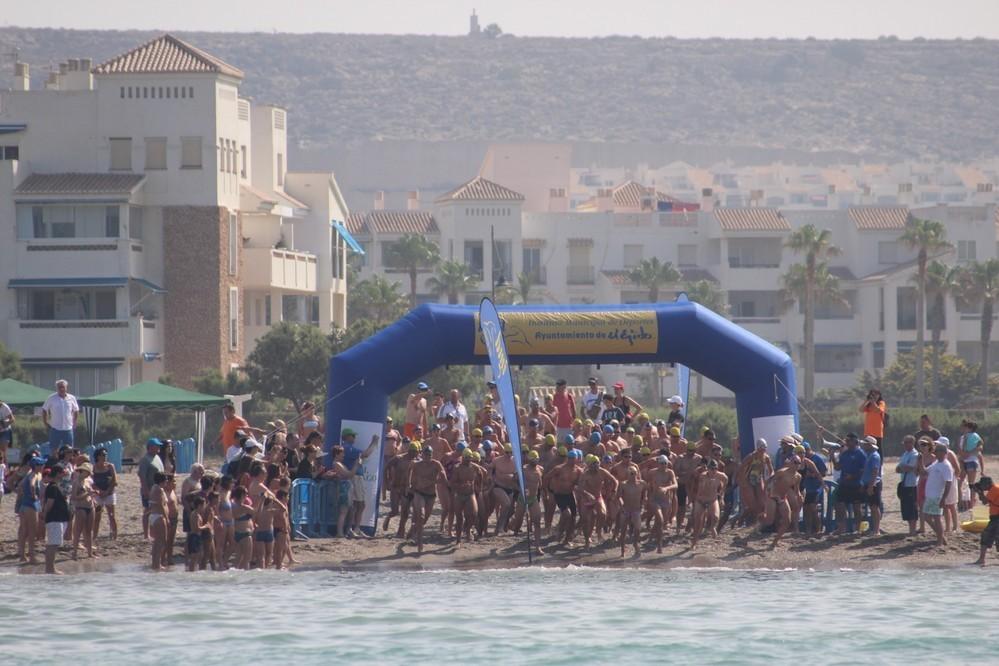 Nadadores de toda la provincia participarán este domingo en la Travesía a Nado de Almerimar