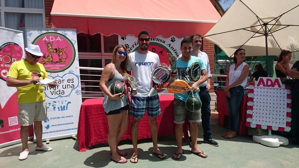 Más de 150 jugadores participaron en el Torneo Benéfico Defensa Animal en Adra