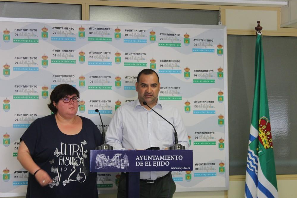 IU El Ejido pide una calle para Moisés Gómez