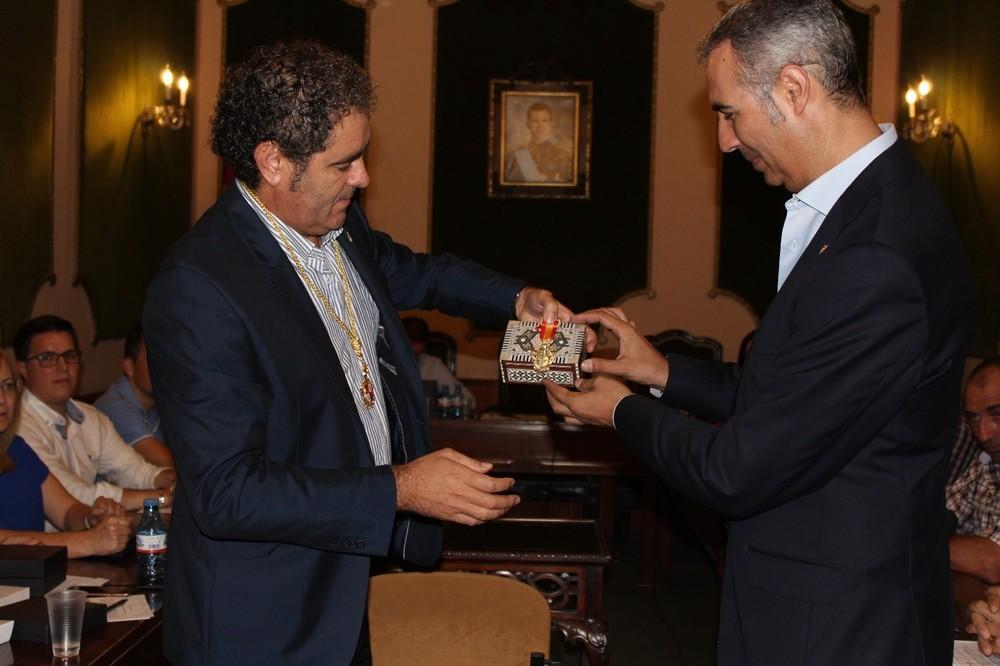 El Ayuntamiento de Berja concede la medalla de oro de la Ciudad a la Virgen de Gádor