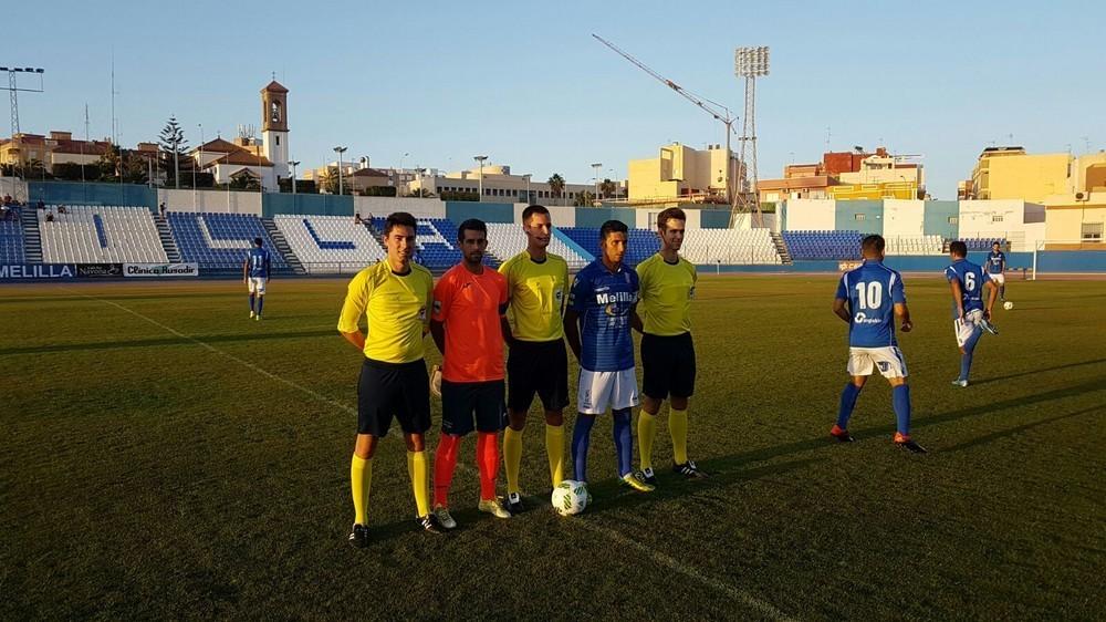 El CD El Ejido cae 2-0 en Melilla en su debut en 2ªB