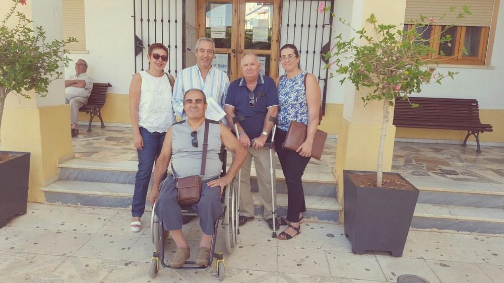 MURGI y el Ayuntamiento de Dalías renuevan el convenio que permitirá a la asociación gestionar los aparcamientos durante el Cristo de la Luz