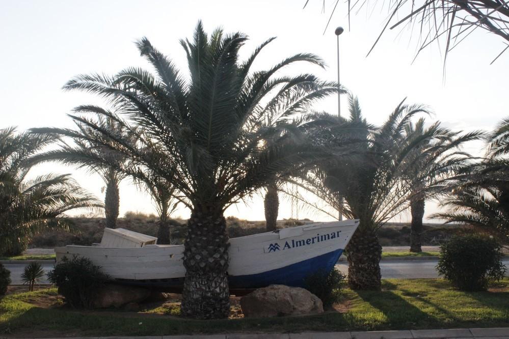 La colisión de dos vehículos se salda con siete heridos en Almerimar