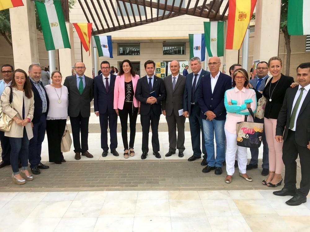 Participación Ciudadana arranca su programa formativo con una jornada sobre 'El inglés que no sabes que sabes'