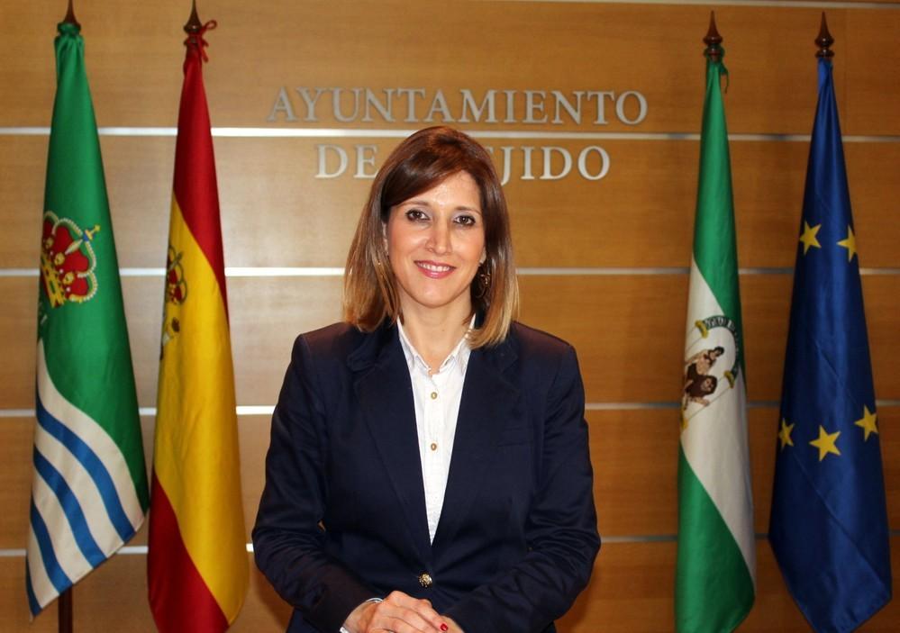 La concejala de Educación pide “rigurosidad” al PSOE al que acusa de hacer demagogia para tapar la ineficacia de la Junta en materia educativa