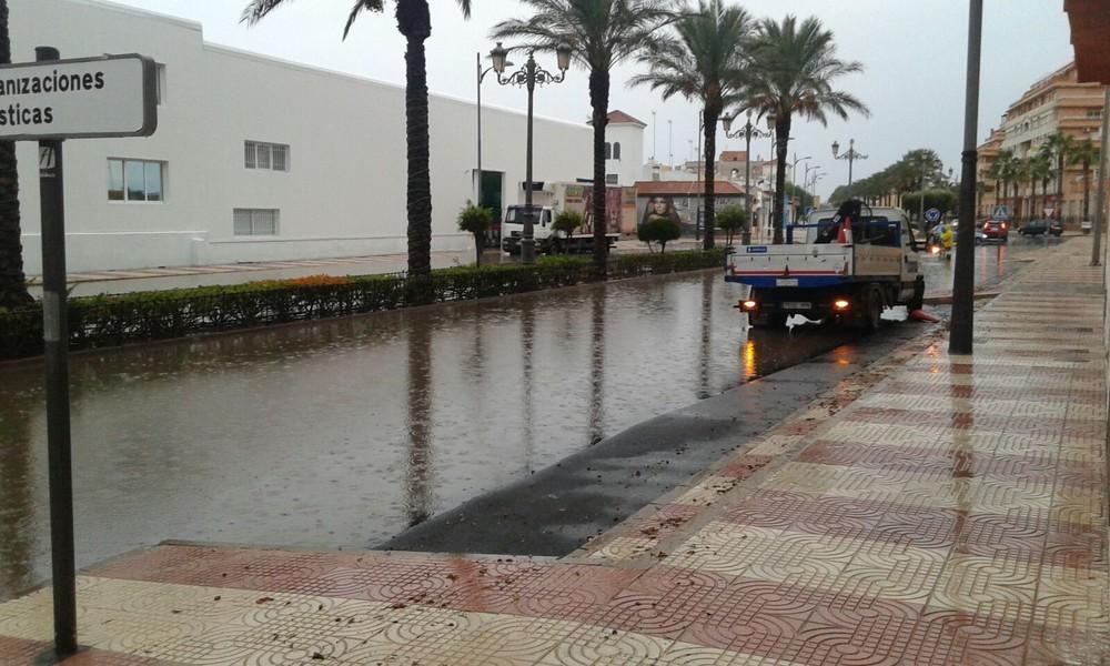 IU Roquetas denuncia que la obra de la balsa de tormentas de la Avda. Sabinar arrastra año y medio de retrasos y tendrá un sobrecoste de más de 1,3 millones de euros