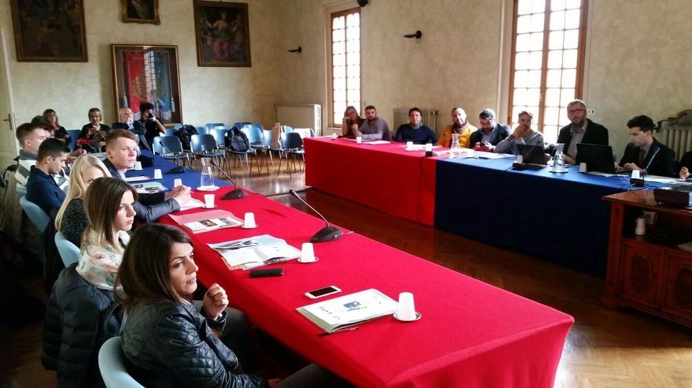 El Ayuntamiento de Roquetas comparte a nivel europeo sus políticas en materia de juventud