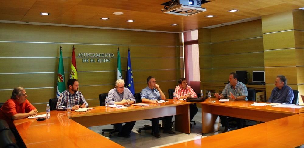 Rivera: “Ajustamos al máximo la tarifa del agua para encarar con responsabilidad infraestructuras urgentes que precisa El Ejido”