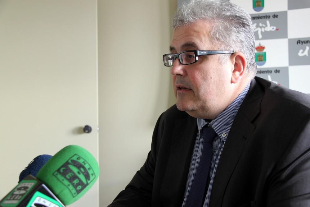 El PSOE de El Ejido denuncia que “la incompetencia del equipo de Gobierno la pagan los vecinos”