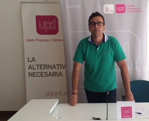 UPyD El Ejido se opone a la privatización del servicio de limpieza y recogida de basura por un contrato de 17 años