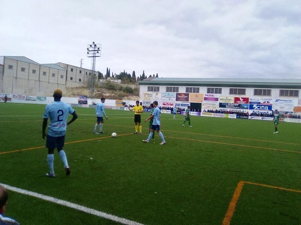 Paso atrás del CD El Ejido que pierde ante un Mancha Real más efectivo