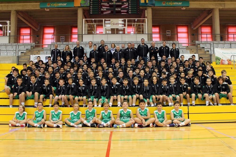 El CB Murgi presenta su temporada oficial con un original 'Mannequin Challenge'