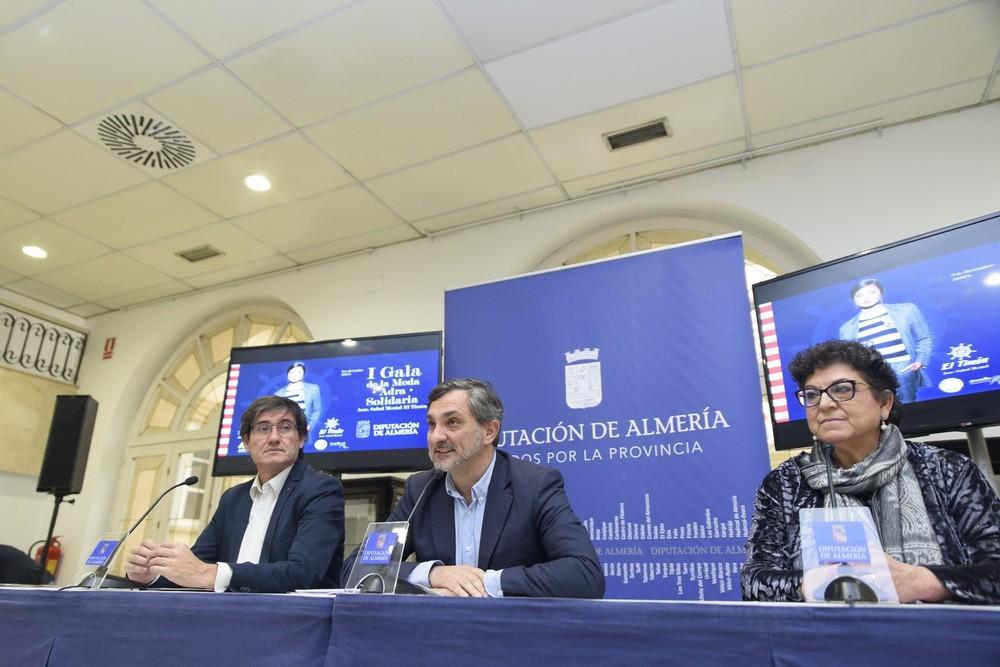 Diputación colabora con la I Gala de la Moda 'Adra Solidaria' a favor de 'El Timón'