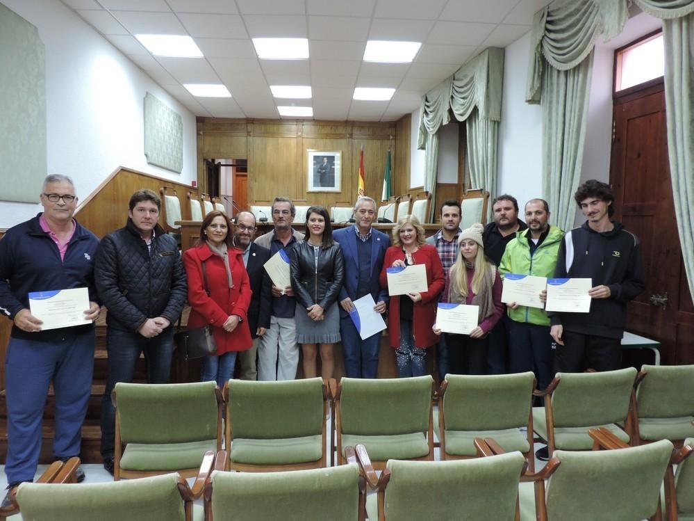 La Diputación clausura dos nuevos cursos para jóvenes en Dalías y Alcolea