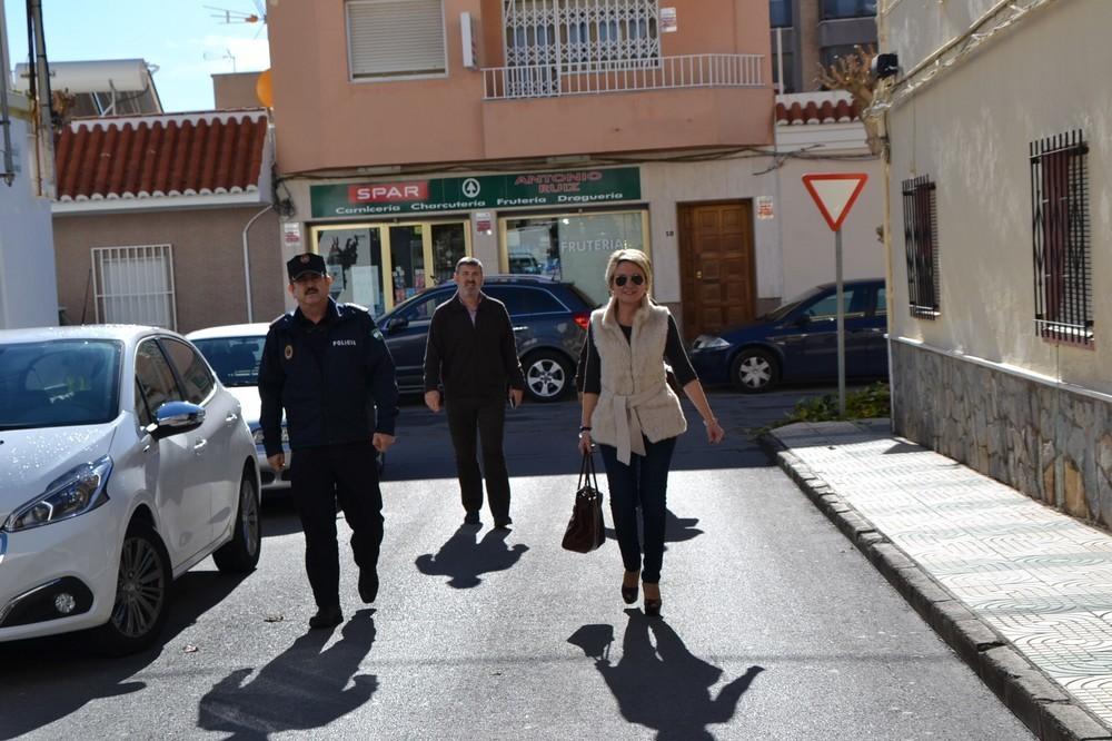 El centro de El Parador estrena su nueva ordenación de tráfico