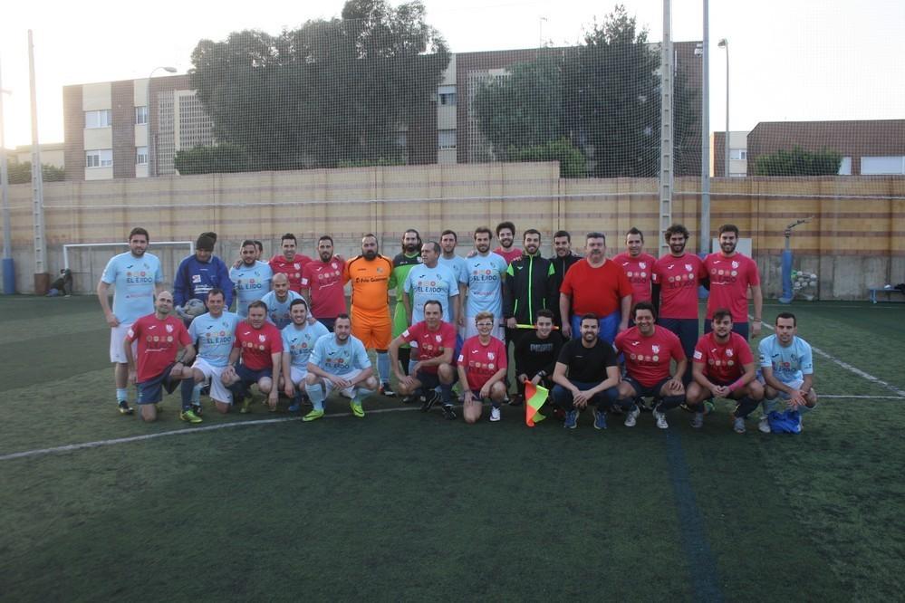 Técnicos del CD El Ejido y profesionales de la prensa volvieron a 'enfrentarse' en Santo Domingo