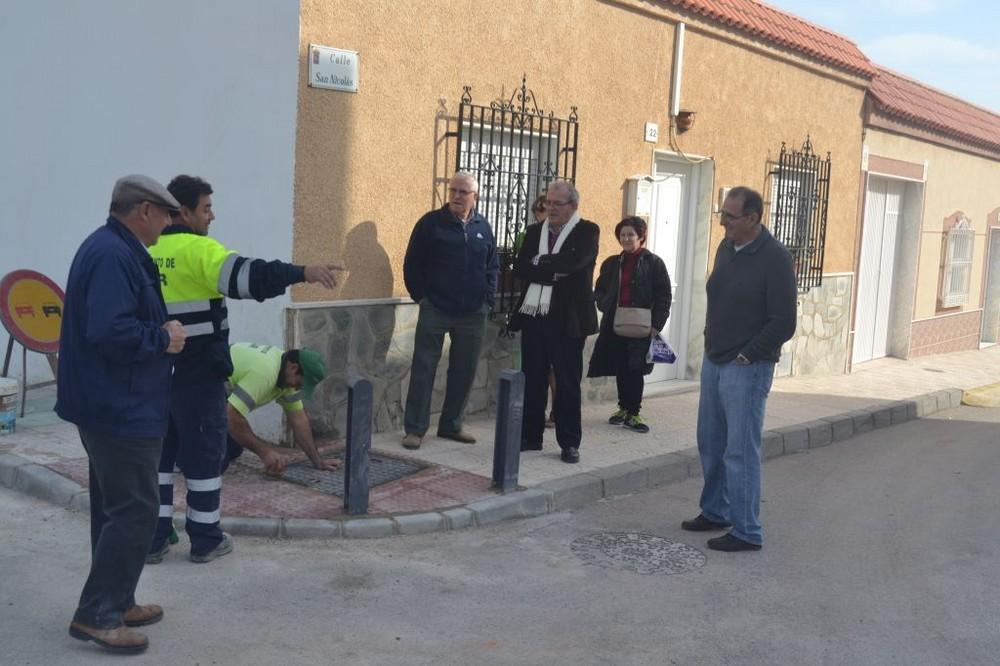 Finalizadas las obras de acerado de la calle San Mateo, en La Gangosa