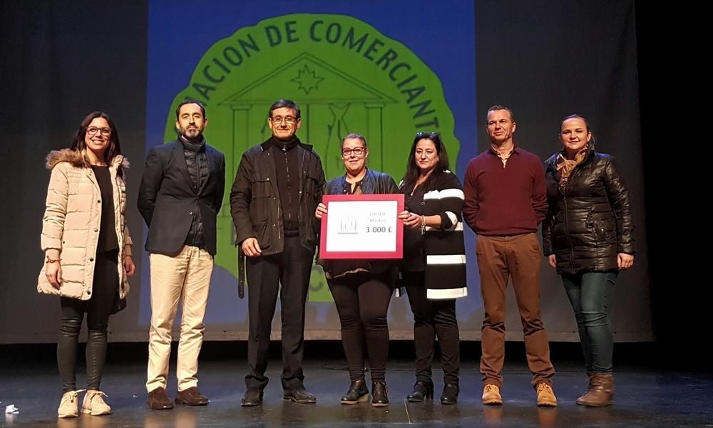 El comercio de Adra otorga un premio de 3.000 euros en su Sorteo Estrella y más de 40 regalos
