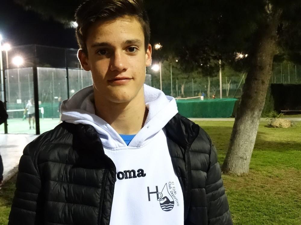 El nadador ejidense Raúl Navarro, marca mínima para el Campeonato de España en 50 libres