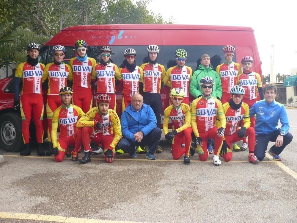 El Club Cliclista Ciudad de El Ejido continúa su preparación invernal en Cabo de Gata